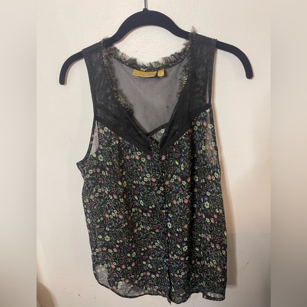 Cute lace top